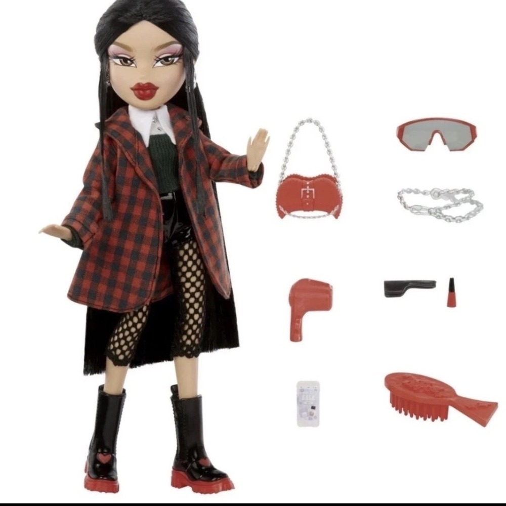 Bratz Alwayz Bratz Jade Fashion Doll with 10 Accessories and Poster New in Box